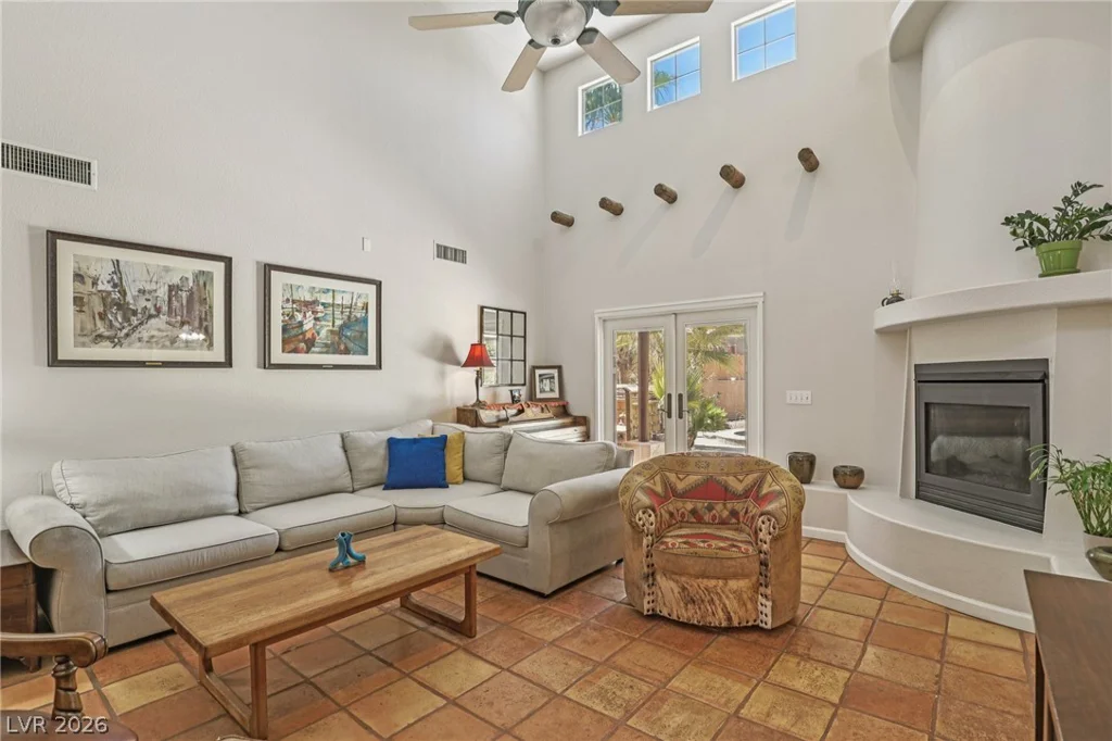 5875 Post, Las Vegas, NV 89118