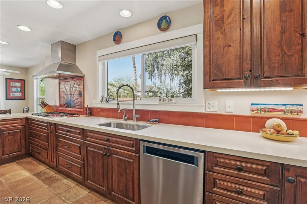 5875 Post, Las Vegas, NV 89118