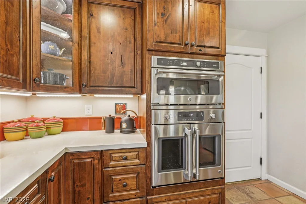 5875 Post, Las Vegas, NV 89118