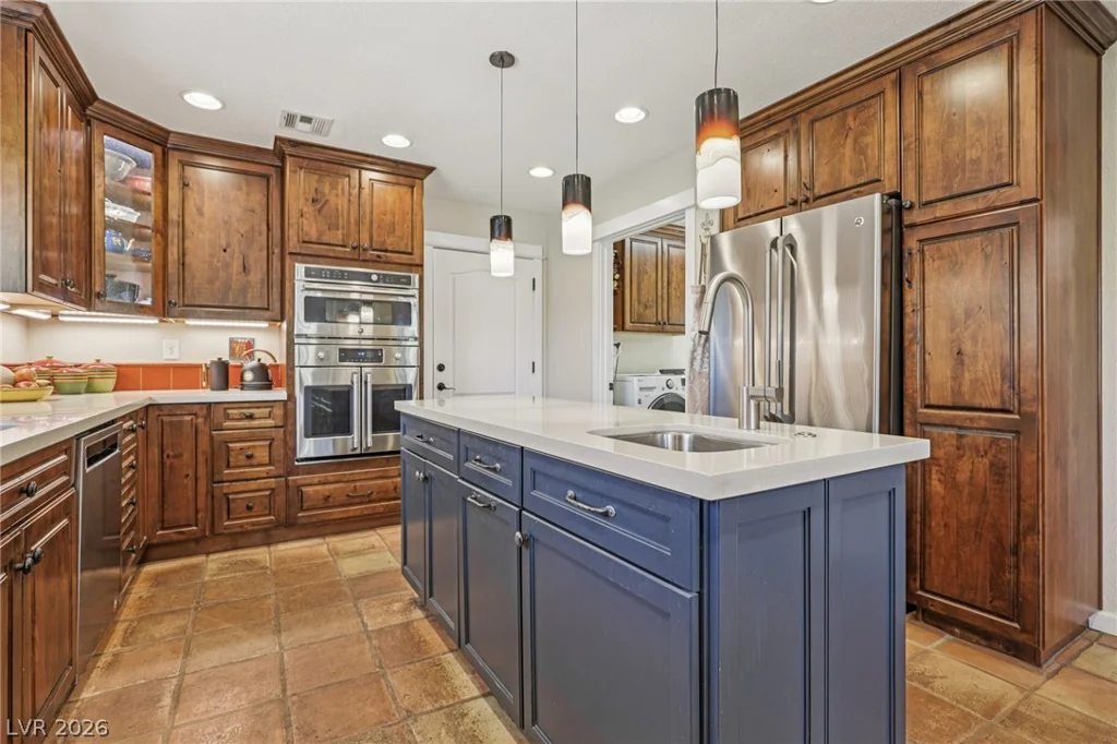 5875 Post, Las Vegas, NV 89118