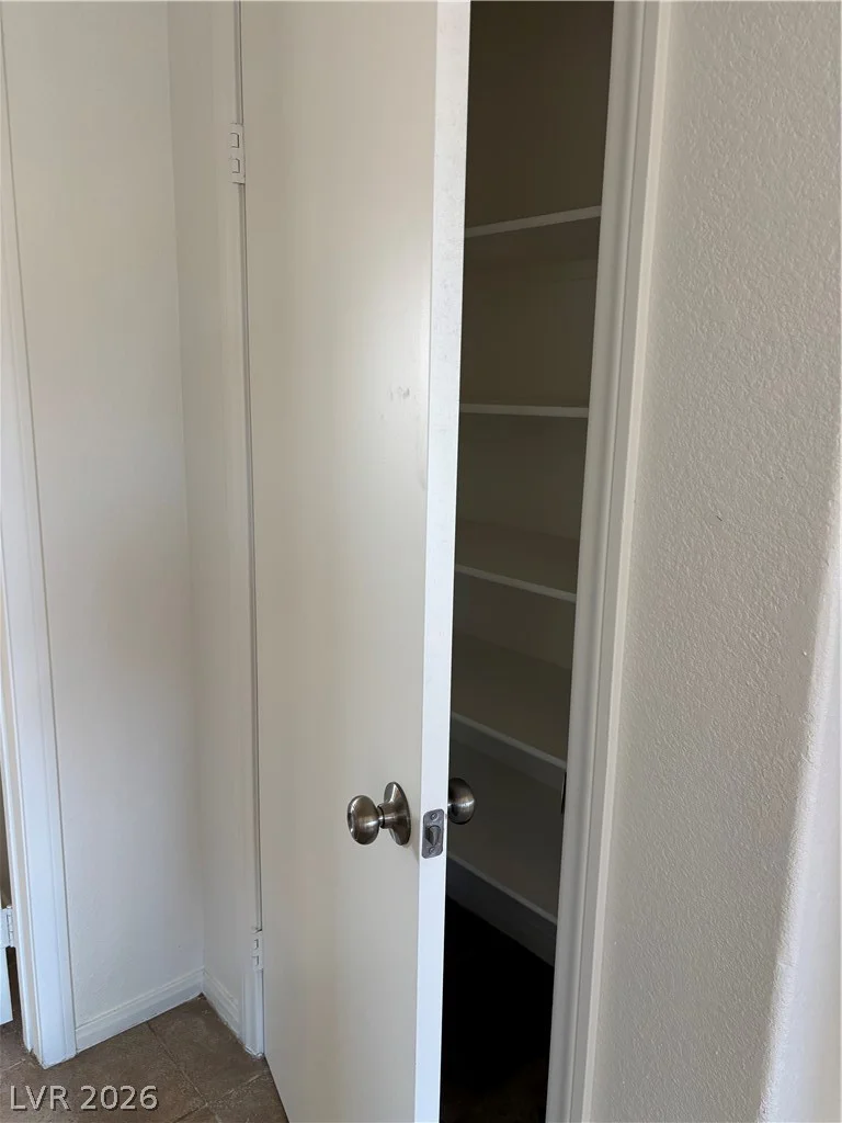 1110 Sport Of Kings, Henderson, NV 89015