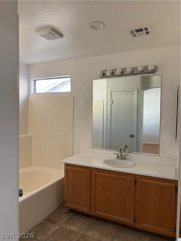 1110 Sport Of Kings, Henderson, NV 89015