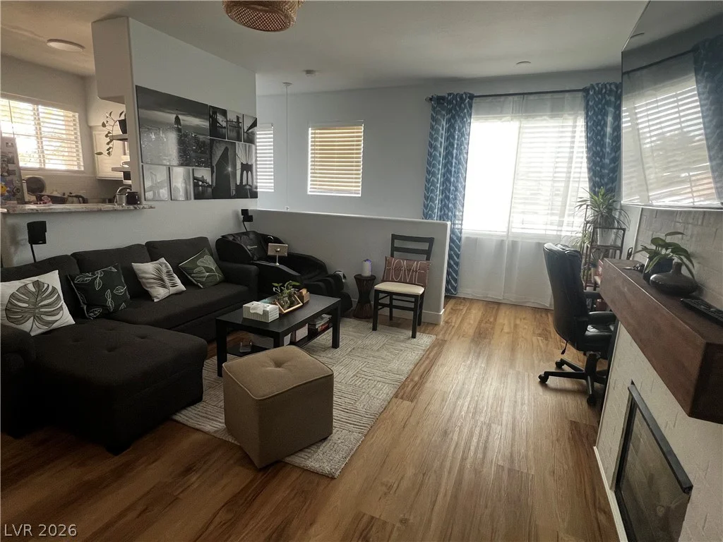 9050 Warm Springs, Las Vegas, NV 89148