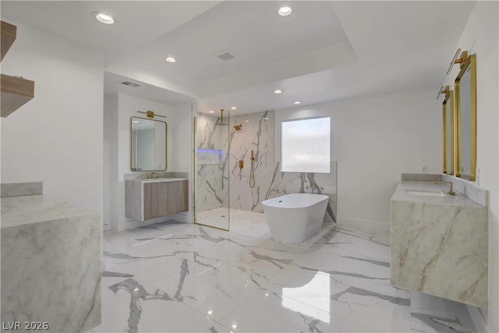 2001 Silver, Las Vegas, NV 89102