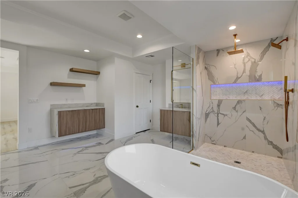 2001 Silver, Las Vegas, NV 89102