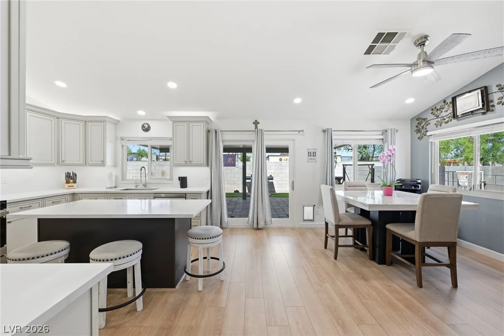 223 Lilac Bud, Henderson, NV 89074