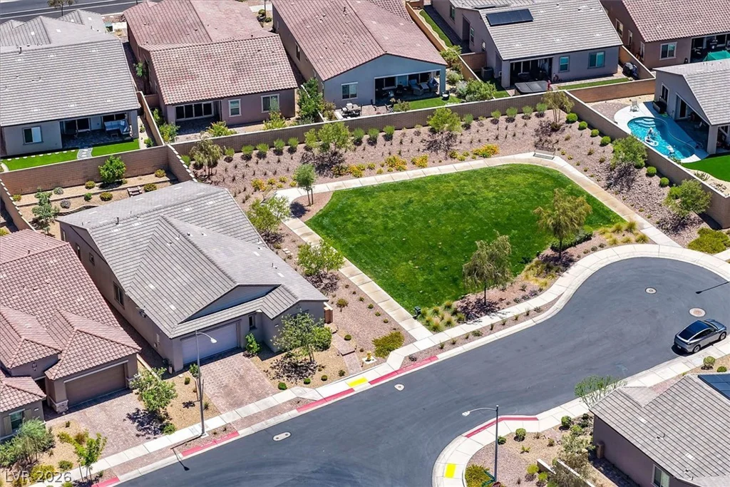 548 Comodo, Henderson, NV 89011