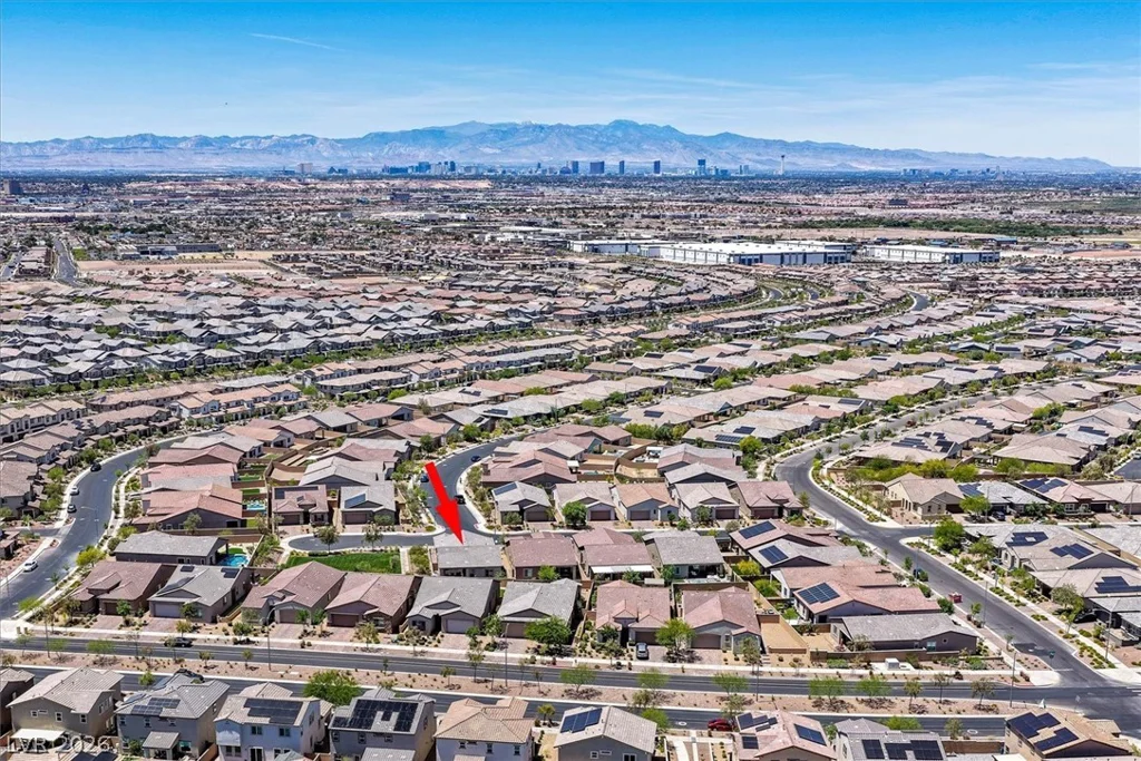 548 Comodo, Henderson, NV 89011