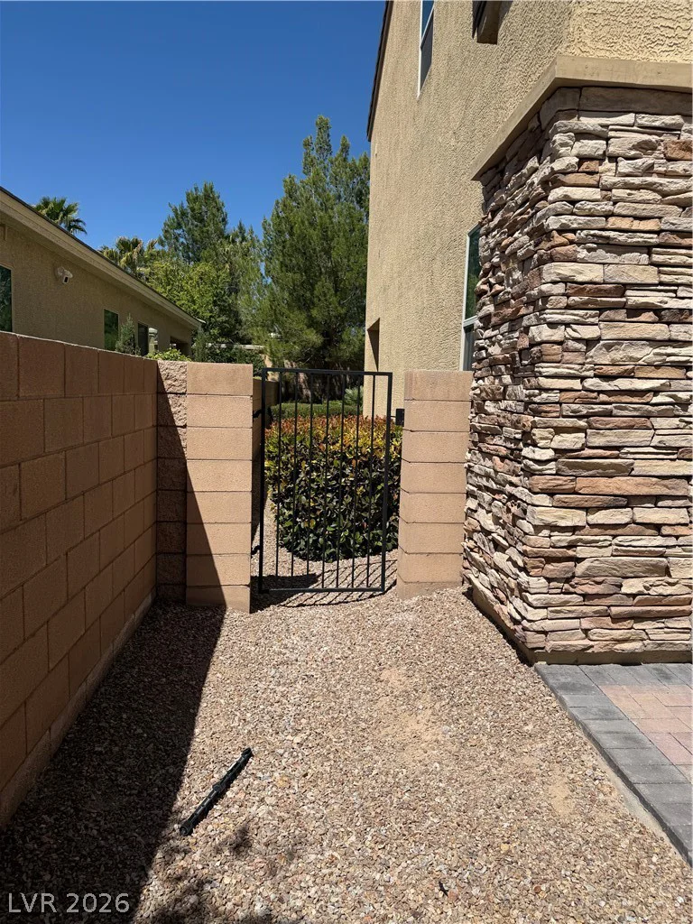 817 Orchard Course, Las Vegas, NV 89148