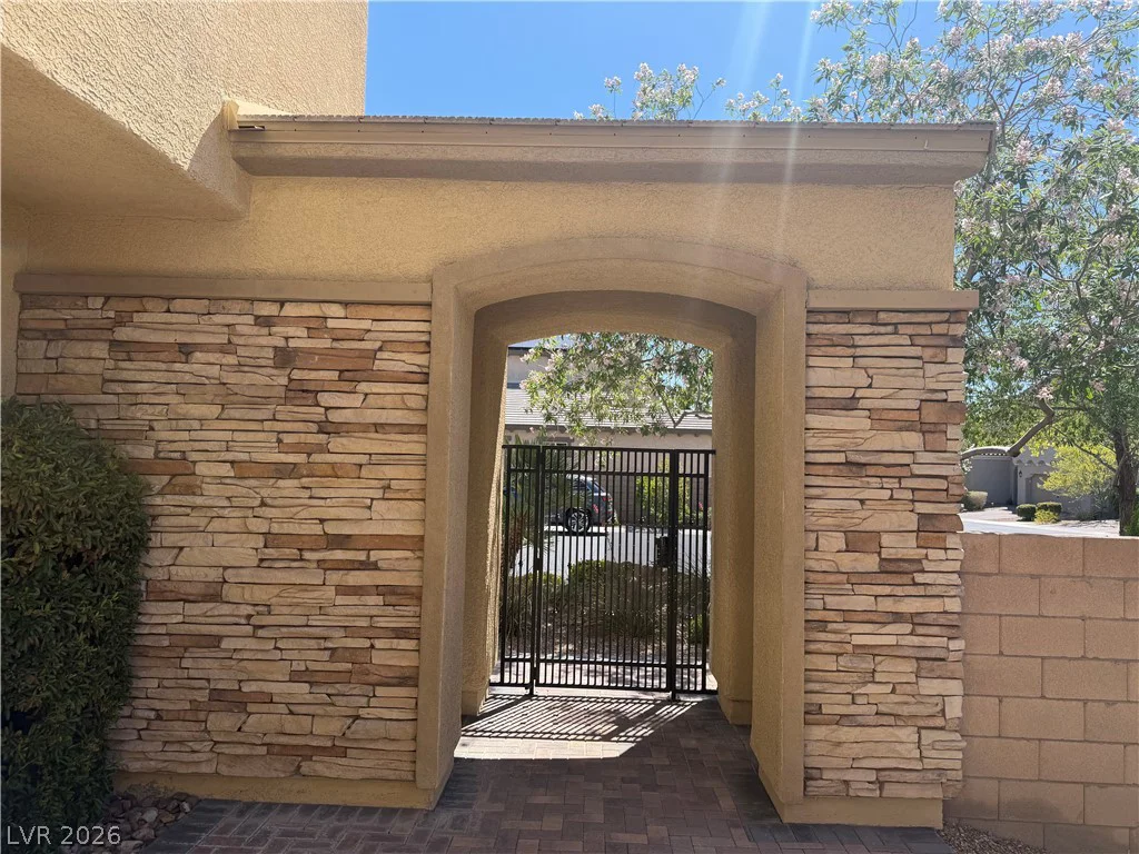 817 Orchard Course, Las Vegas, NV 89148