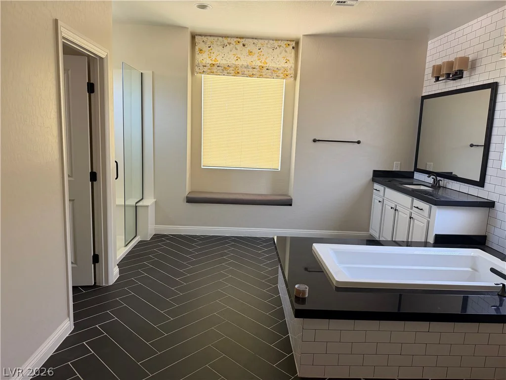 817 Orchard Course, Las Vegas, NV 89148