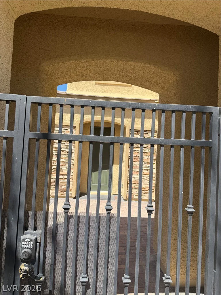 817 Orchard Course, Las Vegas, NV 89148