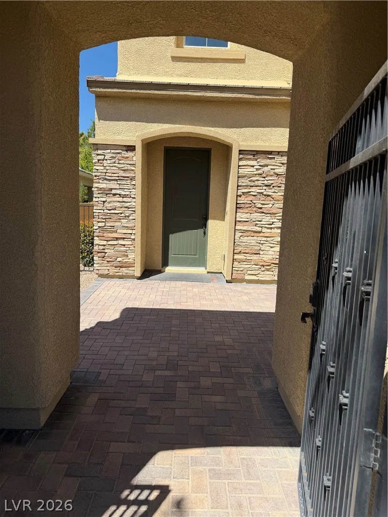817 Orchard Course, Las Vegas, NV 89148