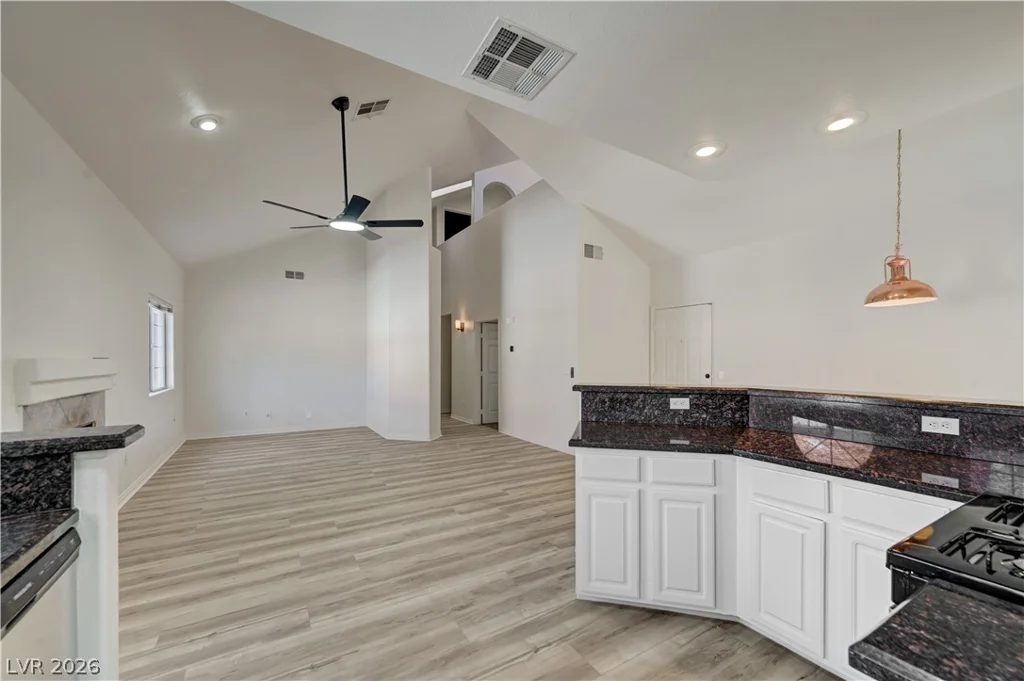2925 Wigwam, Henderson, NV 89074