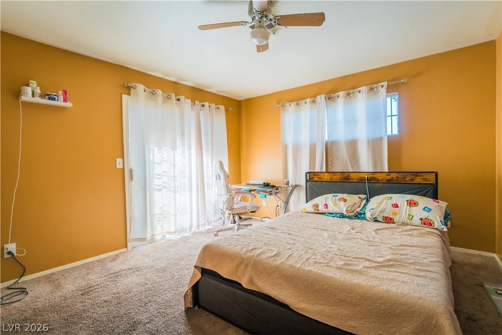 2124 Willowbury, Las Vegas, NV 89108
