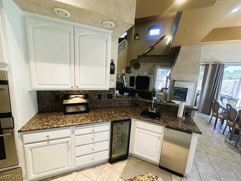 27 Via Paradiso, Henderson, NV 89011
