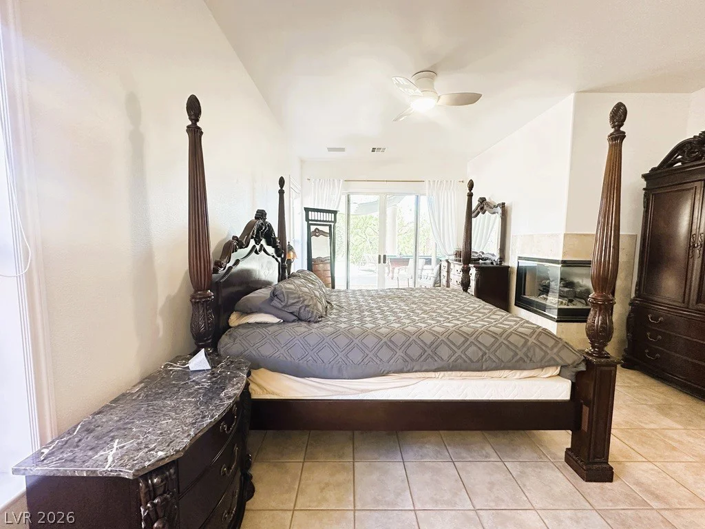 27 Via Paradiso, Henderson, NV 89011