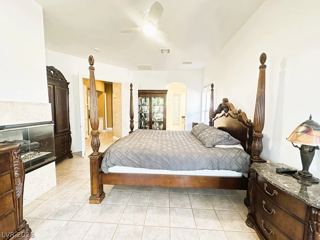 27 Via Paradiso, Henderson, NV 89011