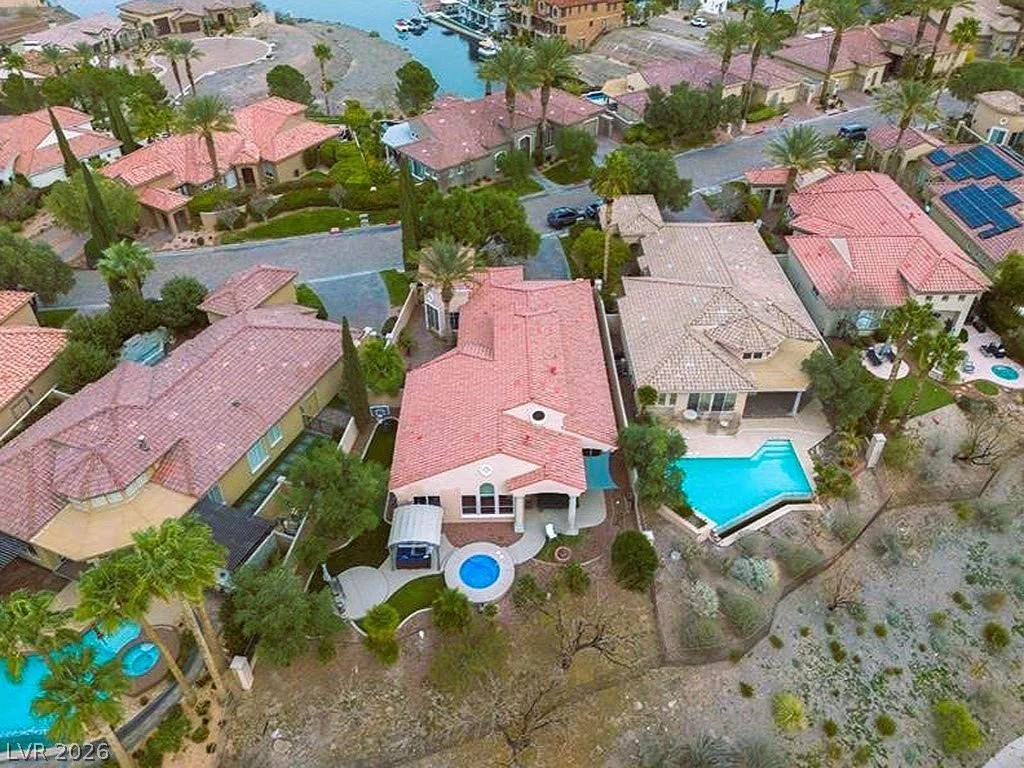 27 Via Paradiso, Henderson, NV 89011