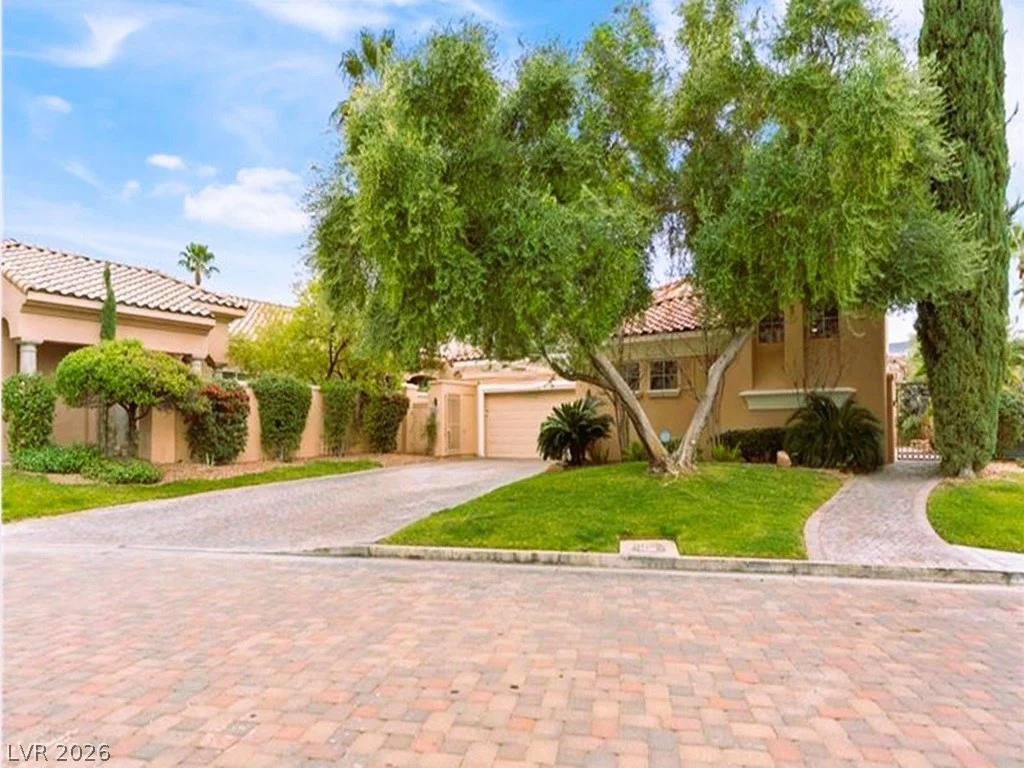 27 Via Paradiso, Henderson, NV 89011