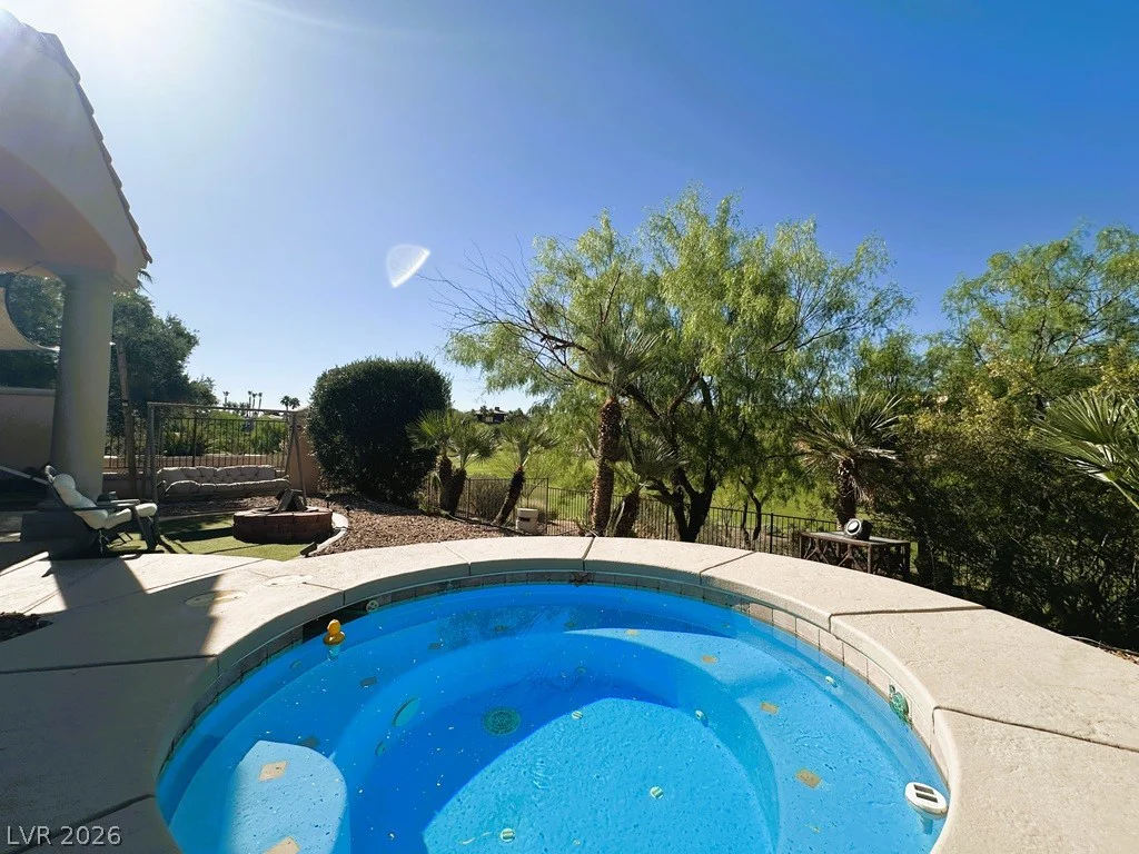 27 Via Paradiso, Henderson, NV 89011
