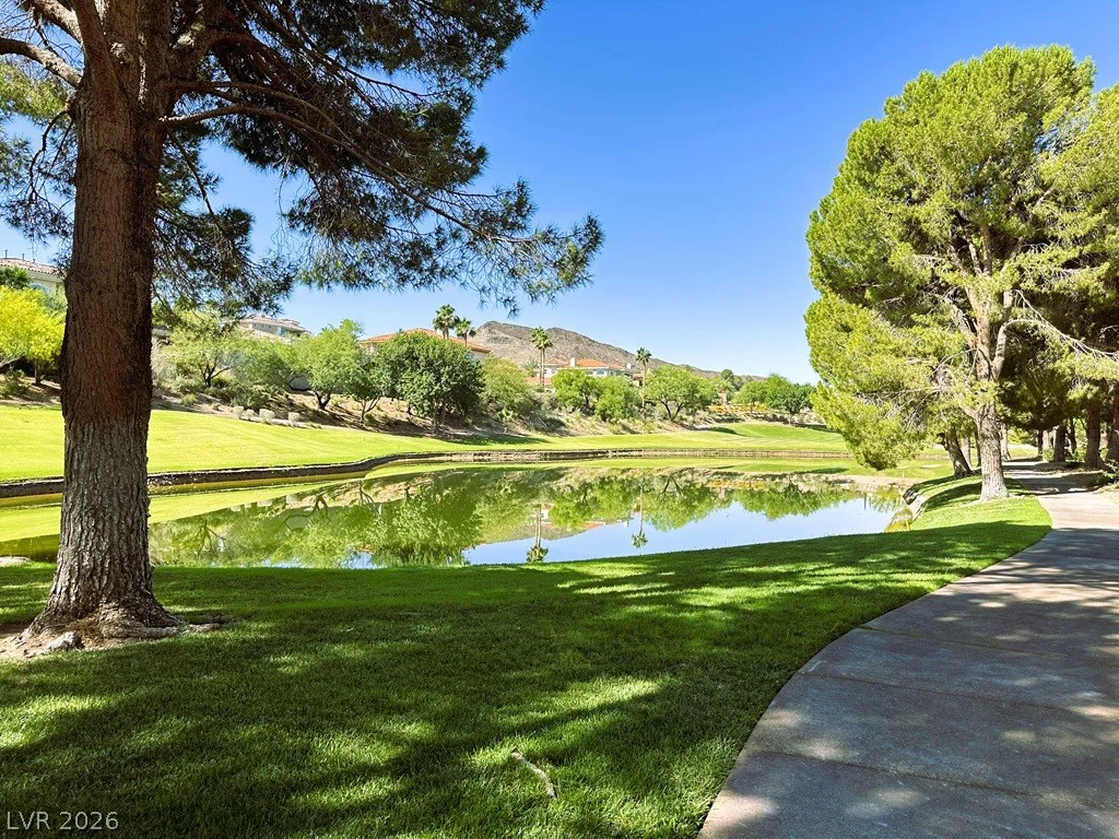 27 Via Paradiso, Henderson, NV 89011