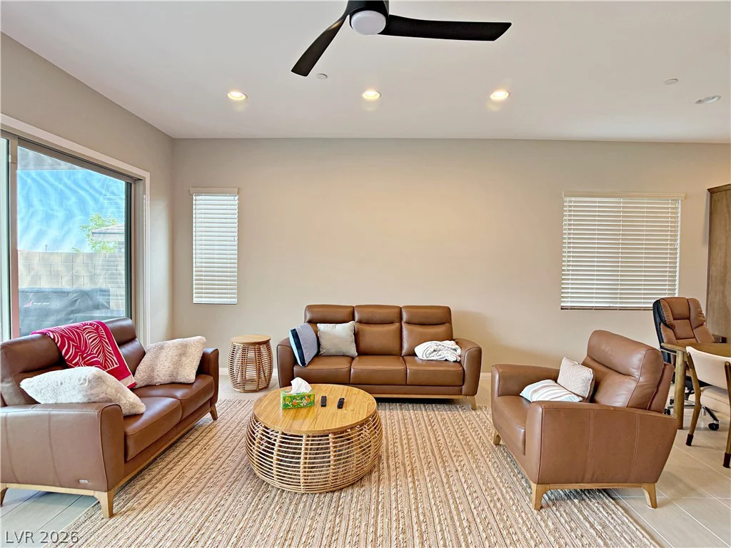11622 Peregrine Point, Las Vegas, NV 89138