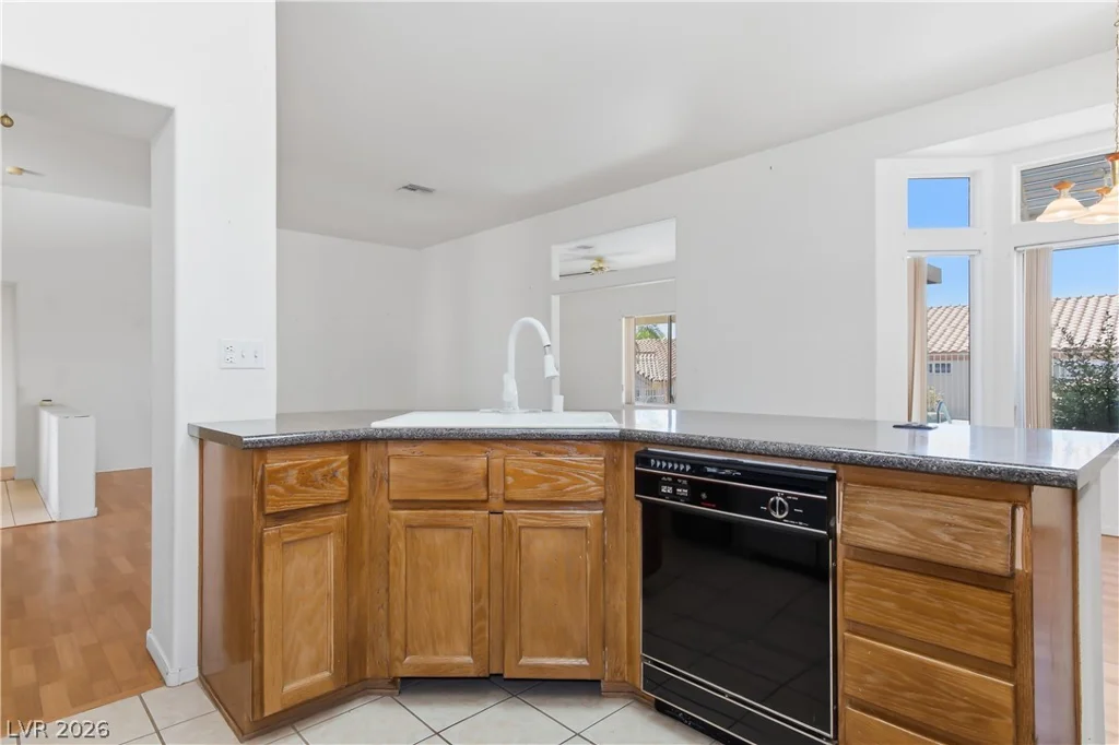 9937 Heyfield, Las Vegas, NV 89134