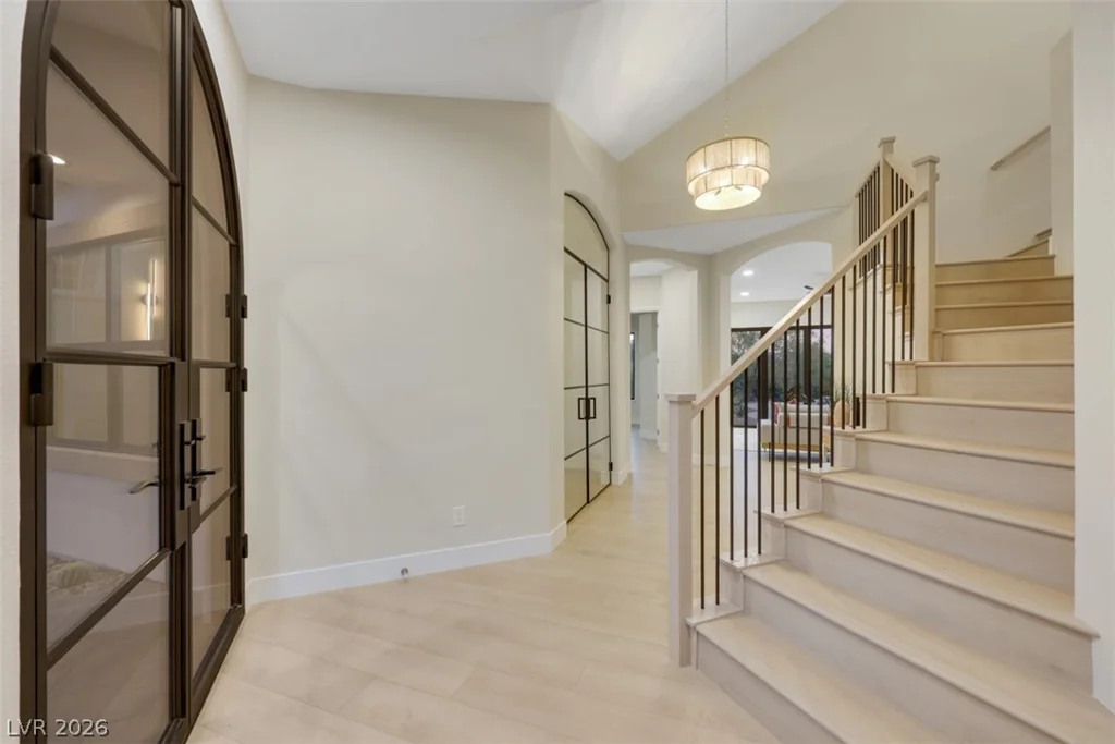 9704 Camden Hills, Las Vegas, NV 89145