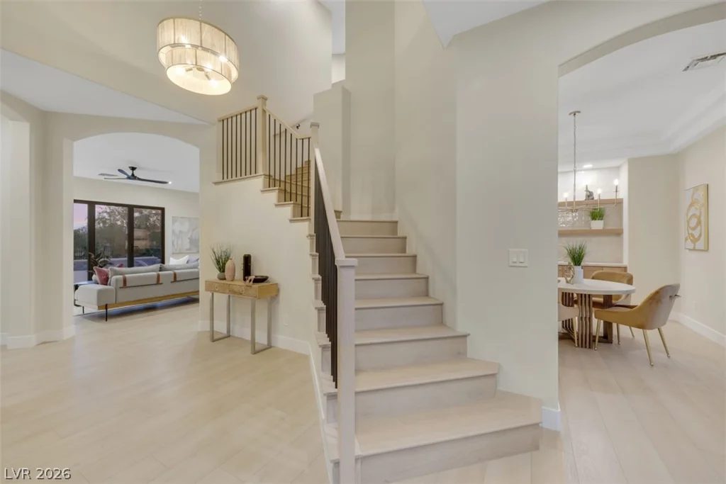9704 Camden Hills, Las Vegas, NV 89145