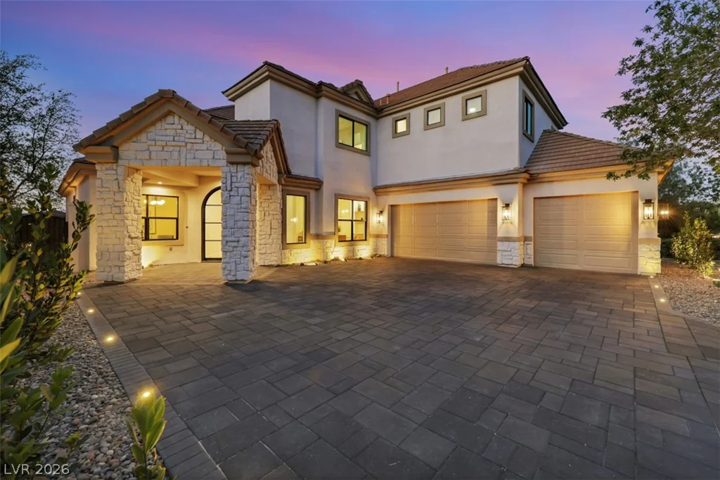 9704 Camden Hills, Las Vegas, NV 89145