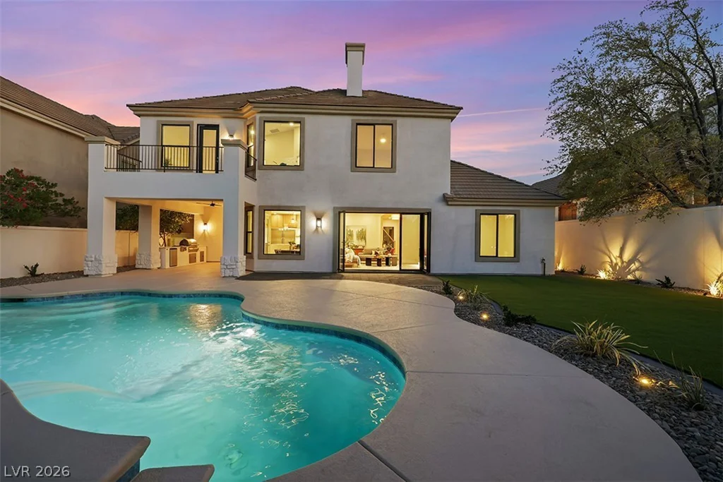 9704 Camden Hills, Las Vegas, NV 89145