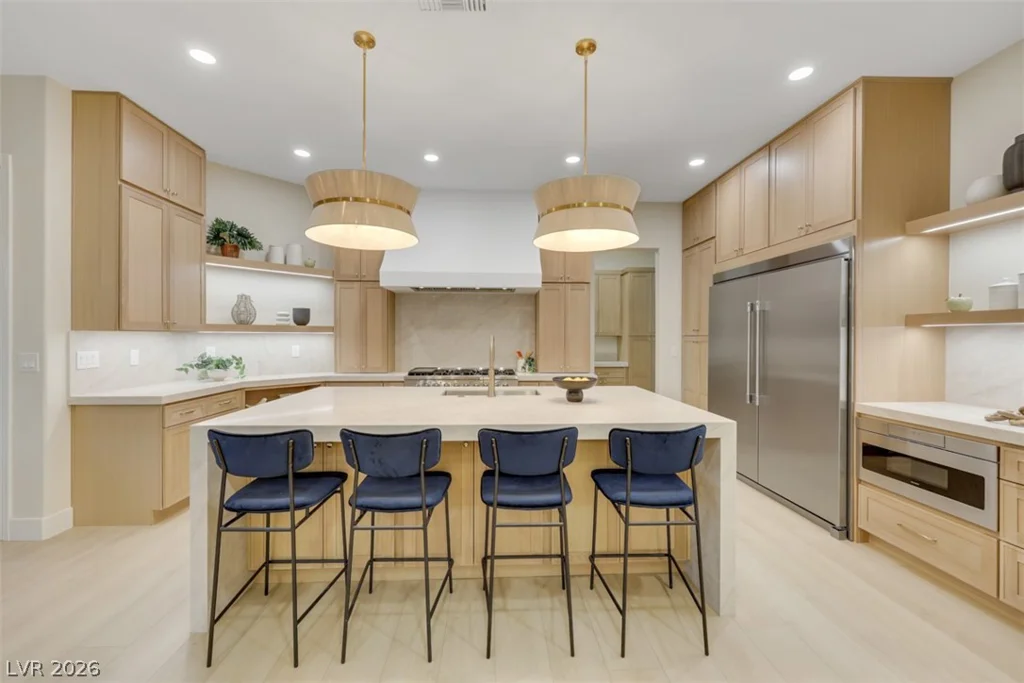 9704 Camden Hills, Las Vegas, NV 89145