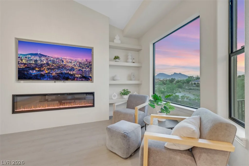 9704 Camden Hills, Las Vegas, NV 89145