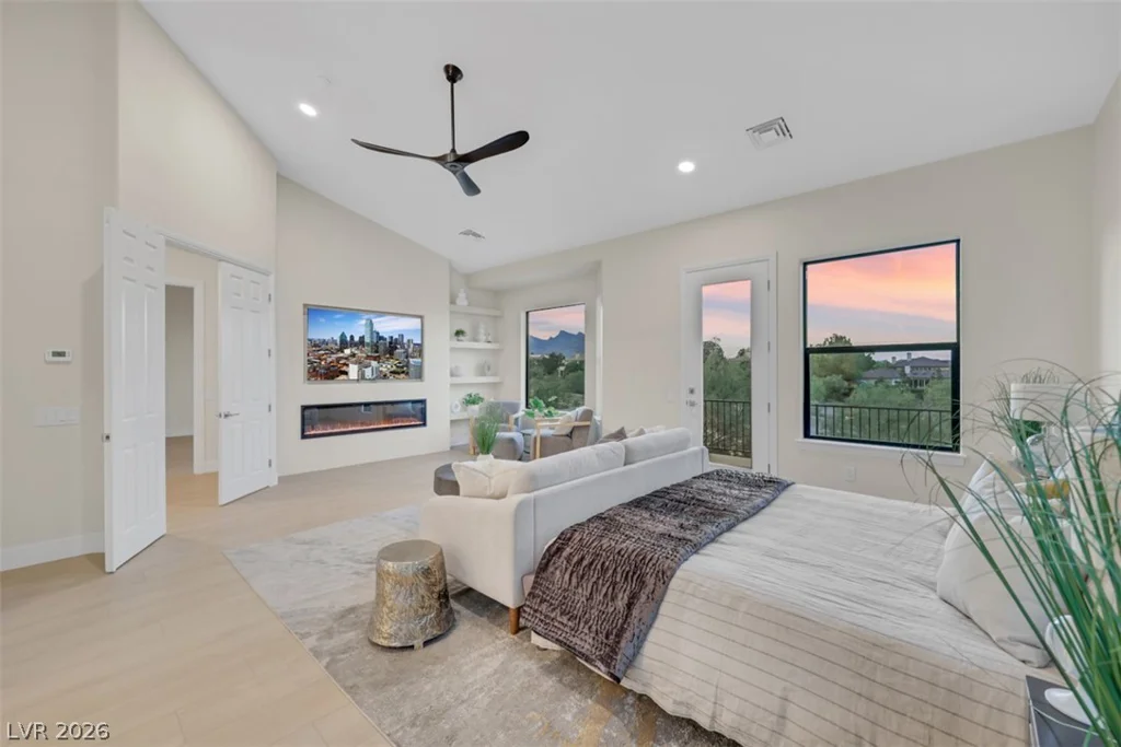 9704 Camden Hills, Las Vegas, NV 89145