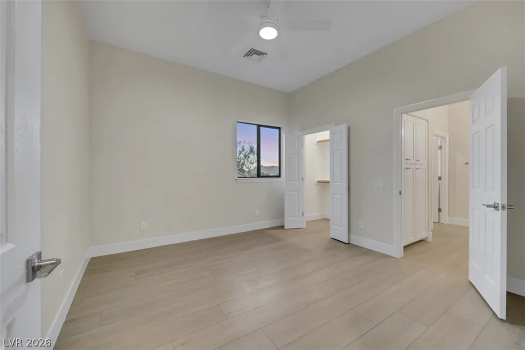 9704 Camden Hills, Las Vegas, NV 89145