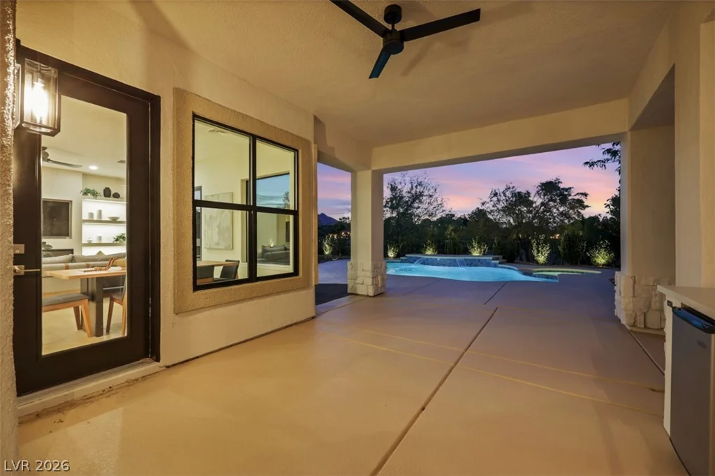 9704 Camden Hills, Las Vegas, NV 89145