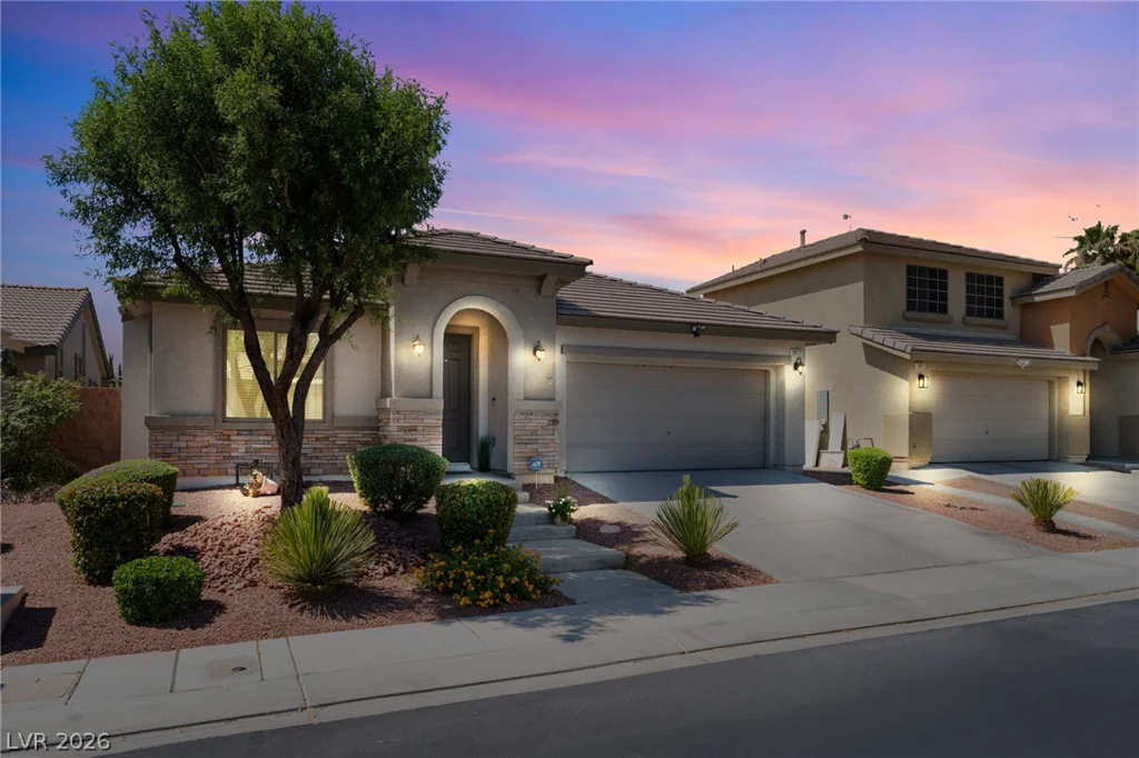 3917 Bowers Hollow, North Las Vegas, NV 89085