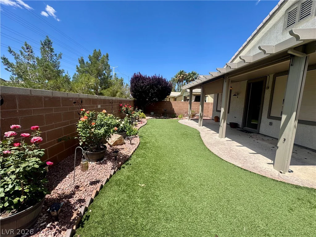 3917 Bowers Hollow, North Las Vegas, NV 89085