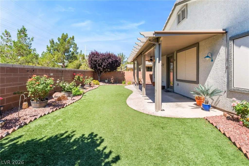 3917 Bowers Hollow, North Las Vegas, NV 89085