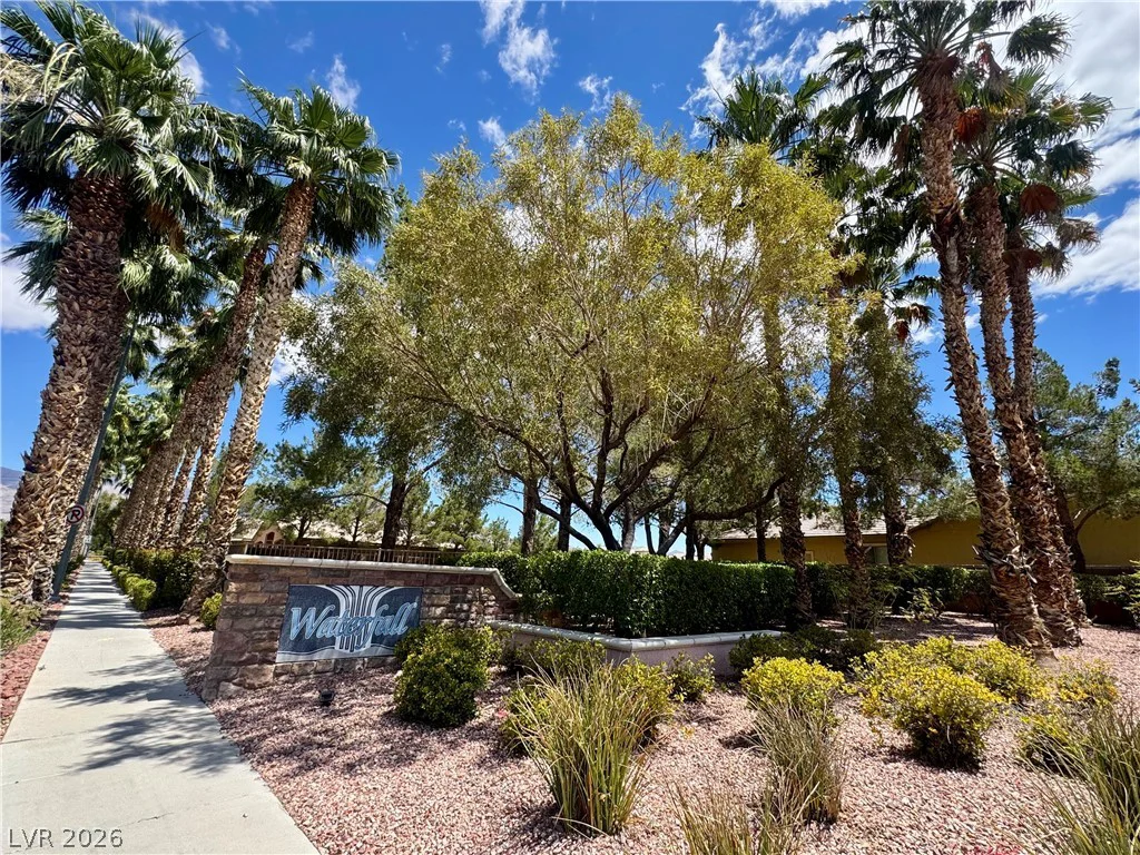 3917 Bowers Hollow, North Las Vegas, NV 89085