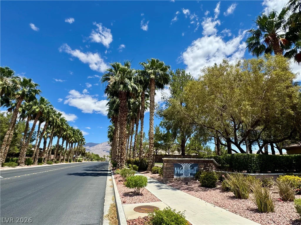 3917 Bowers Hollow, North Las Vegas, NV 89085