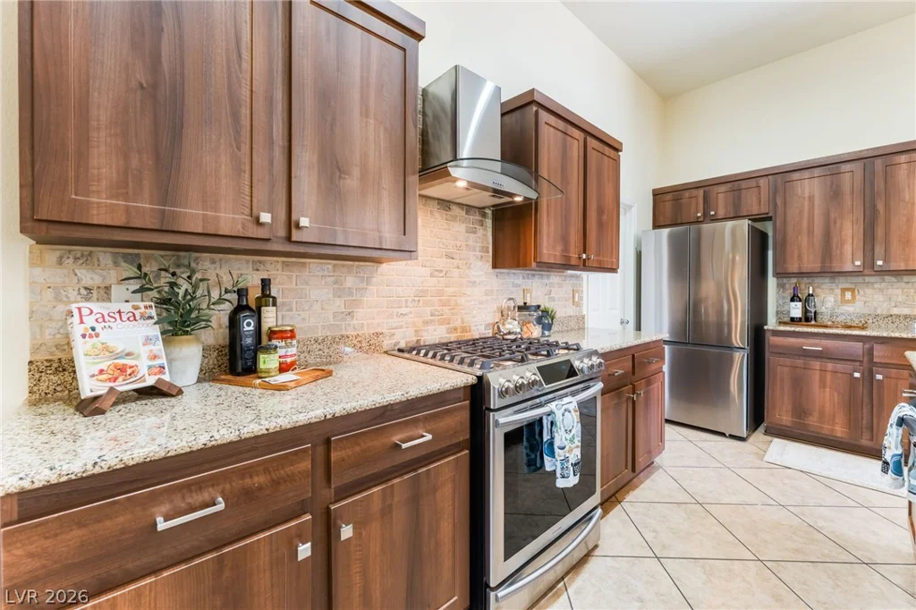 3917 Bowers Hollow, North Las Vegas, NV 89085
