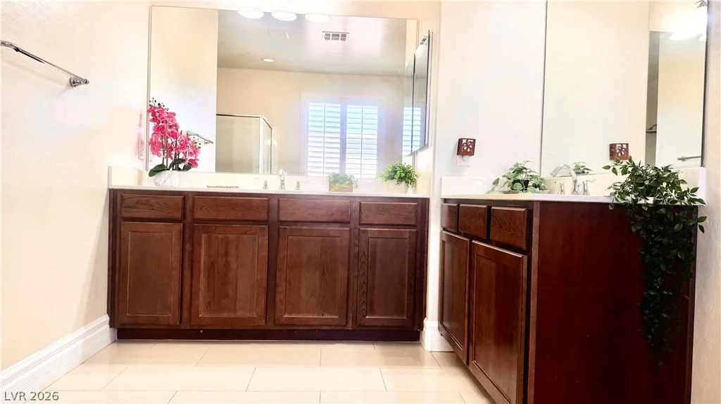 328 Cranstonhill, Las Vegas, NV 89148
