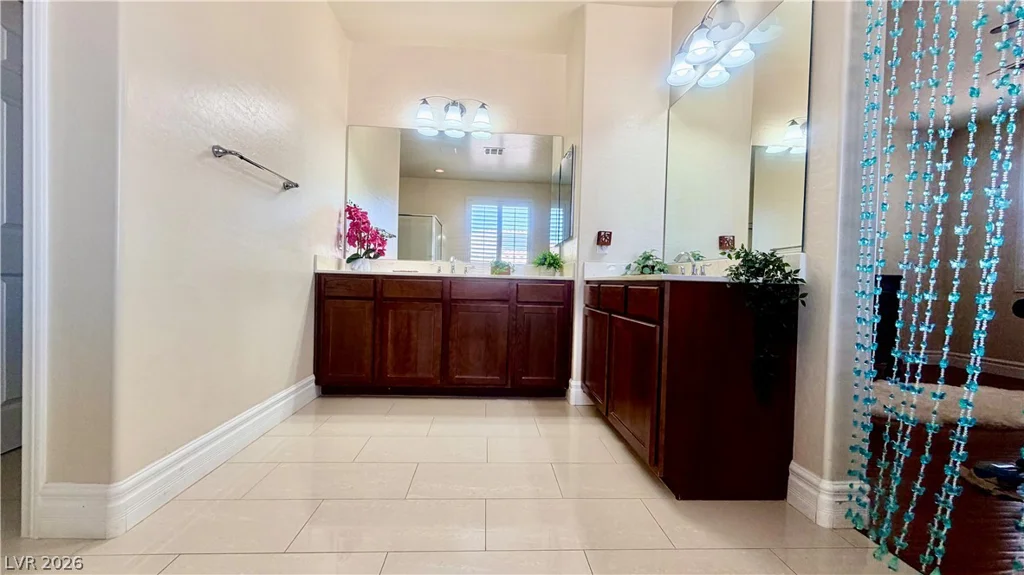 328 Cranstonhill, Las Vegas, NV 89148