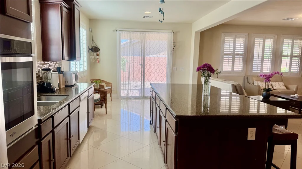 328 Cranstonhill, Las Vegas, NV 89148