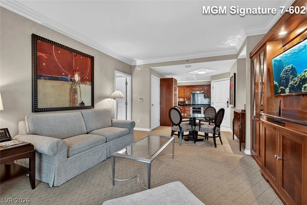 145 Harmon, Las Vegas, NV 89109