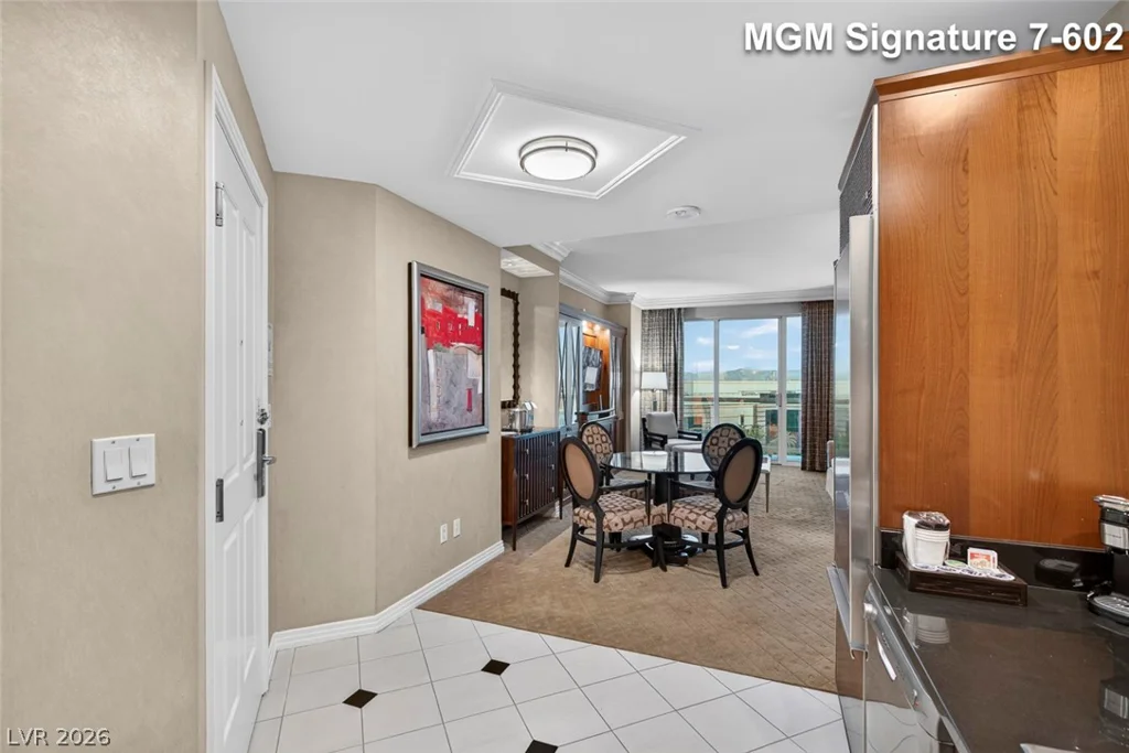145 Harmon, Las Vegas, NV 89109