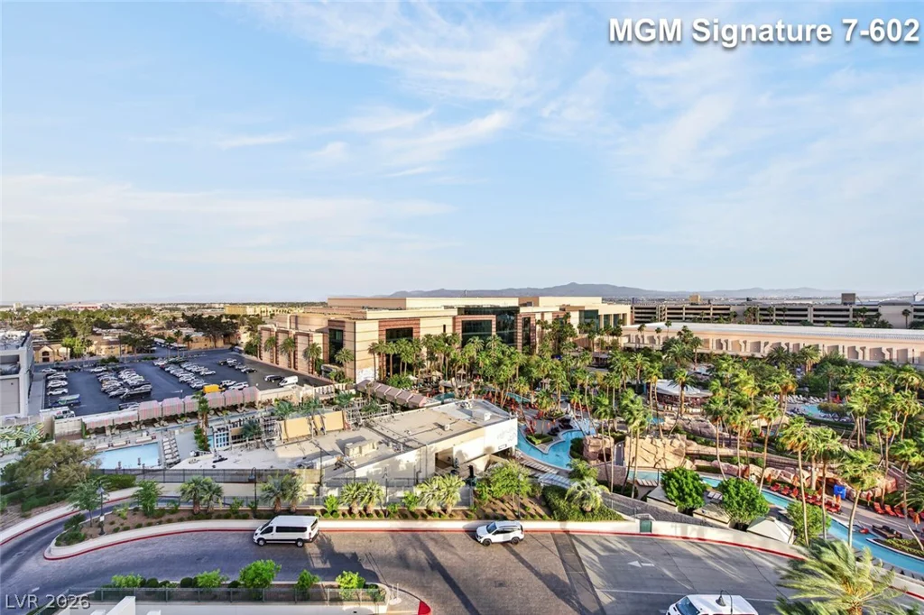 145 Harmon, Las Vegas, NV 89109
