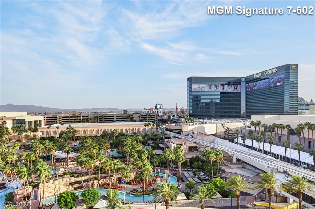 145 Harmon, Las Vegas, NV 89109